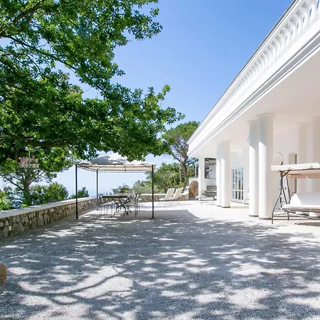 My Exclusive Italy - Luxury Family Amalfi Coast Villa Piano di Sorrento